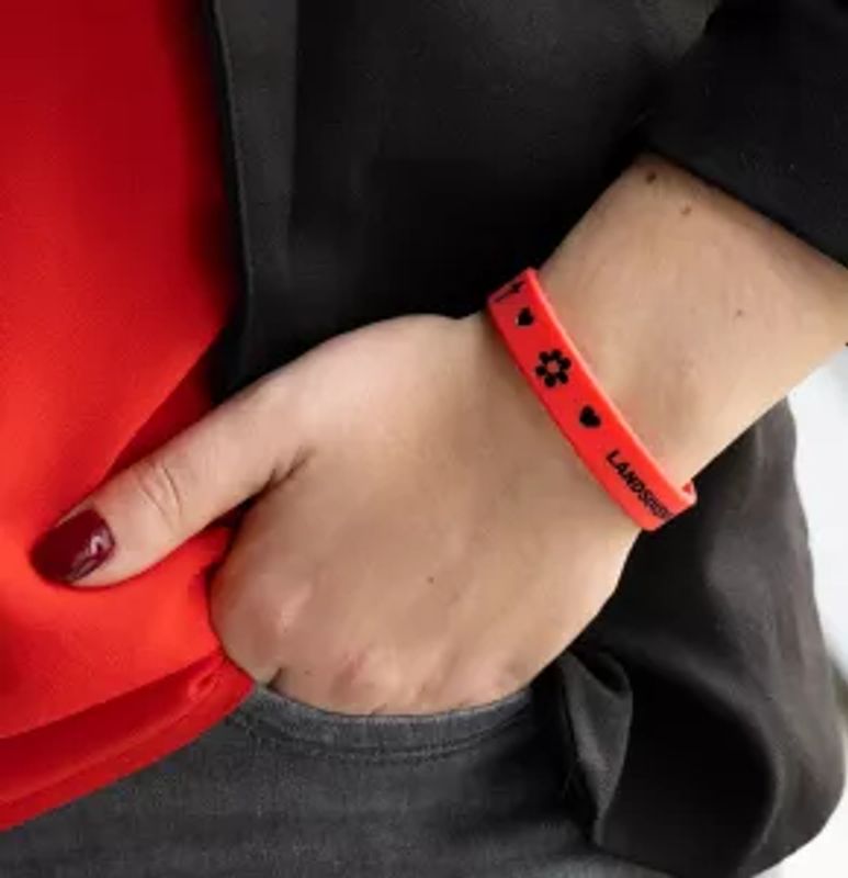 Armbånd silikon med trykk 100stk